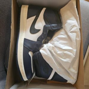 Nike Air Jordan 1 Retro High OG "Midnight Navy" (New in Box) - Image 6