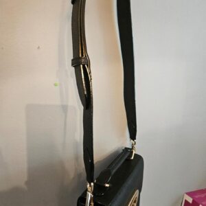 Fendi Black Pebbled Leather Wordmark Crossbody Bag - Image 3