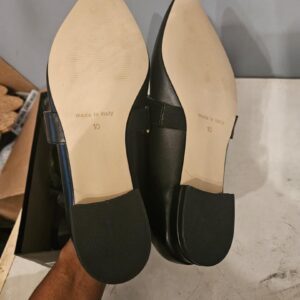 Valentino VLTN Black Leather Pointed-Toe Flats - Image 3
